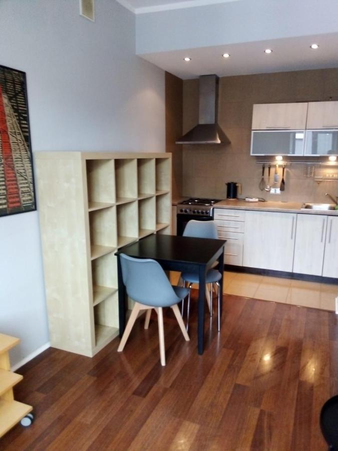 Art Dreams Apartament Chmielna 14 Varsavia Esterno foto